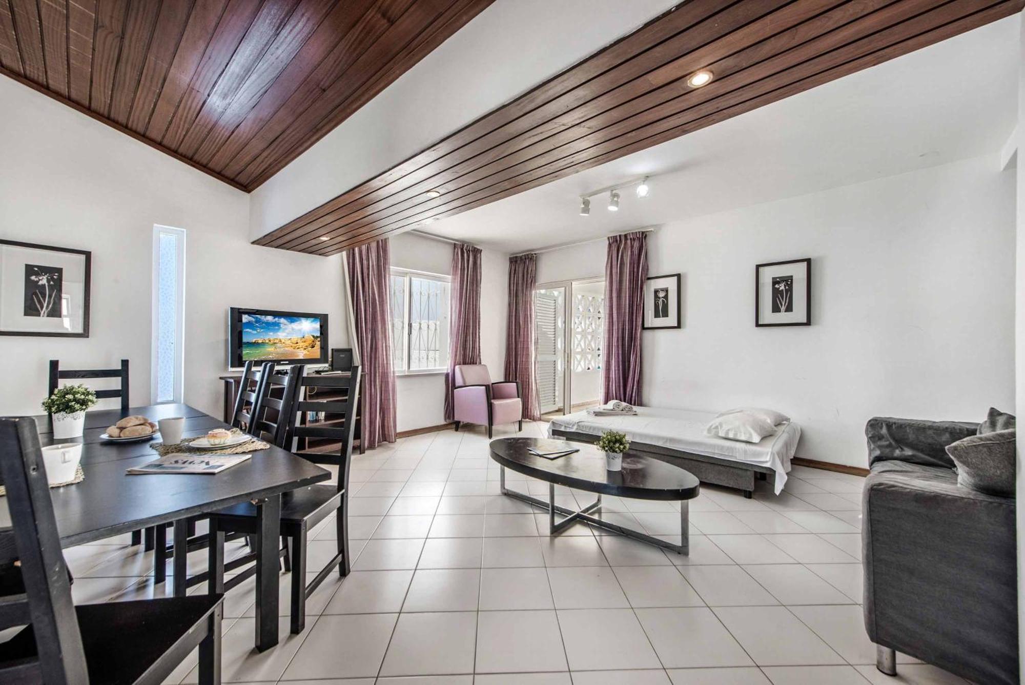Cay Villa Albufeira
